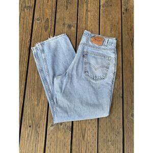 Vintage Levis 550 Relaxed Fit Jeans Size 36x30 Light Wash Denim Blue